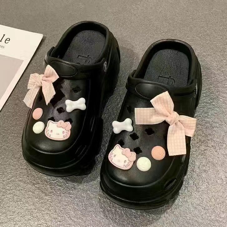Women's clogs - new 2024 summer collection: chunky sole, non-slip, trendy office-ready, height-increasing, closed-toe sandals for beach and everyday wear