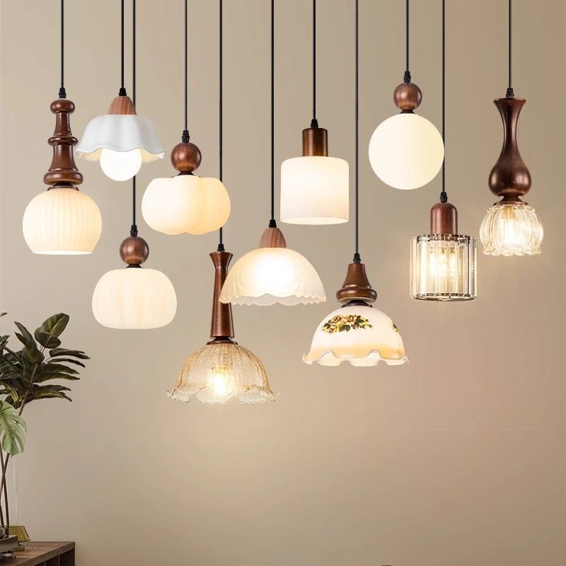 Medieval style lamps bedroom bedside small chandelier bedside table retro restaurant aisle new chinoiserie single head long hanging lamp