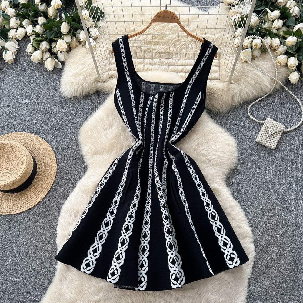 Export french jacquard sleeveless elegantknittingdress women's summer work clothing waist a-line knitting short skirt with flap pocket pants