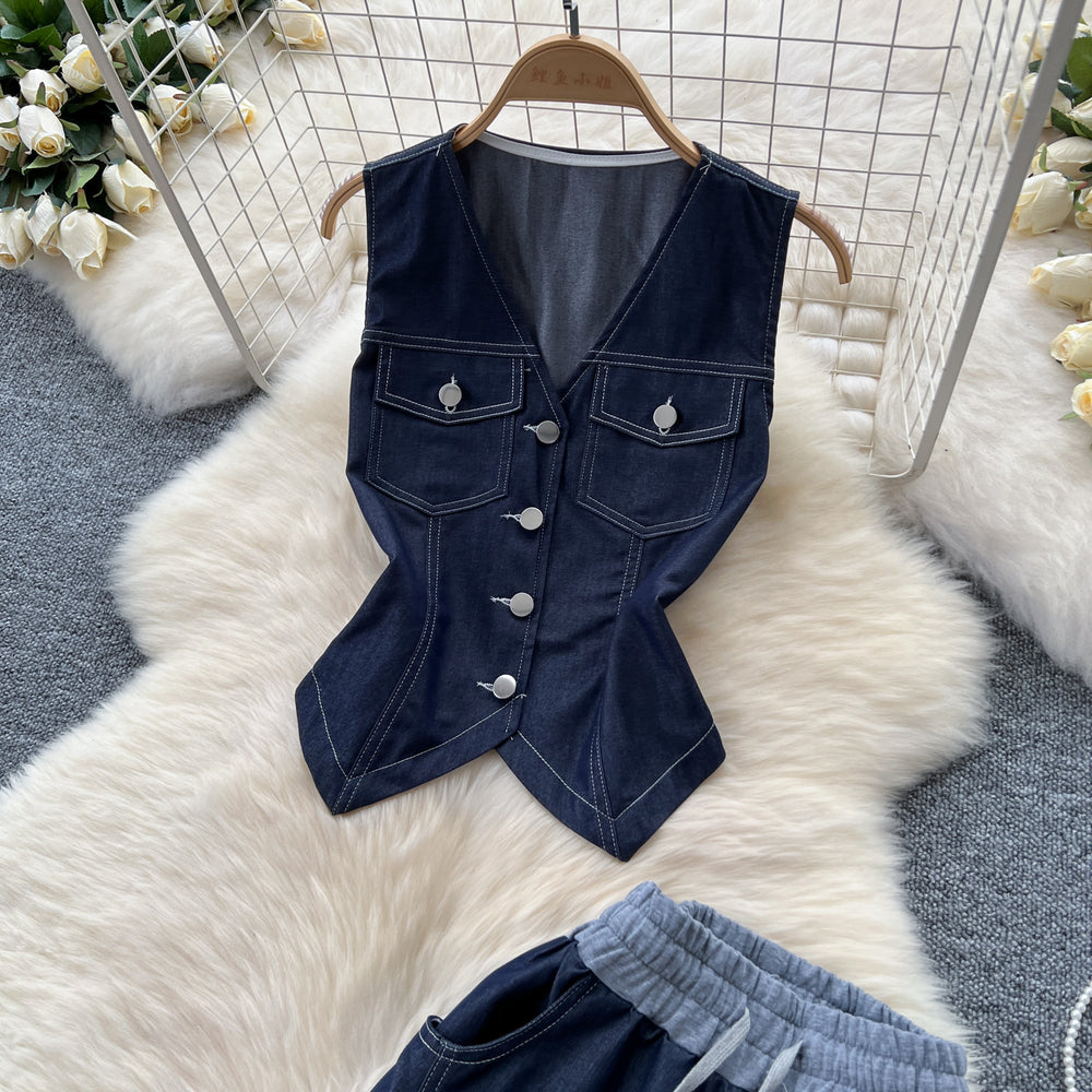 High-end women's summer outfit featuring a stylish v-neck sleeveless single-breasted top and a casual wide-leg pants two-piece set