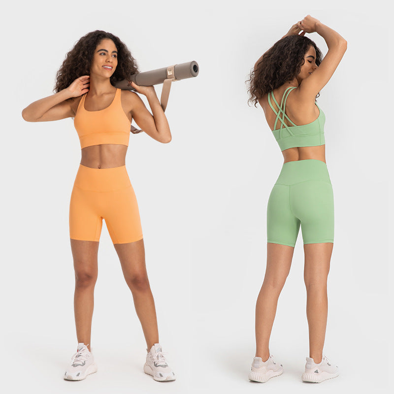 New arrival: seamless, barely-there yoga shorts - double-sided brushed, compression fit, workout & fitness capri leggings for women (model: dk067)