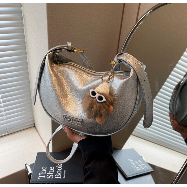 Cross-border high-quality textured bags women's large-capacity 2025 new autumn and winter versatile fashion messenger bags commuter dumpling bags