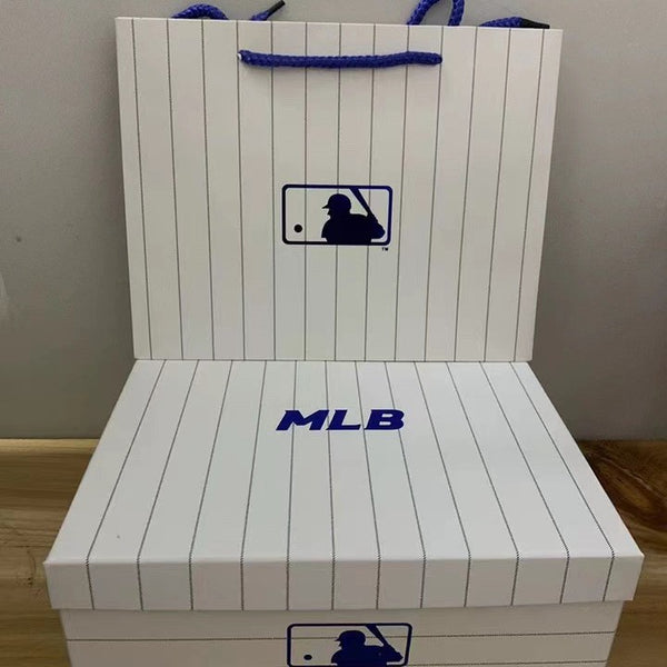 Yankees paper bags, tote bags, gift bags, a variety of models are available, single shot does not ship, hand carry