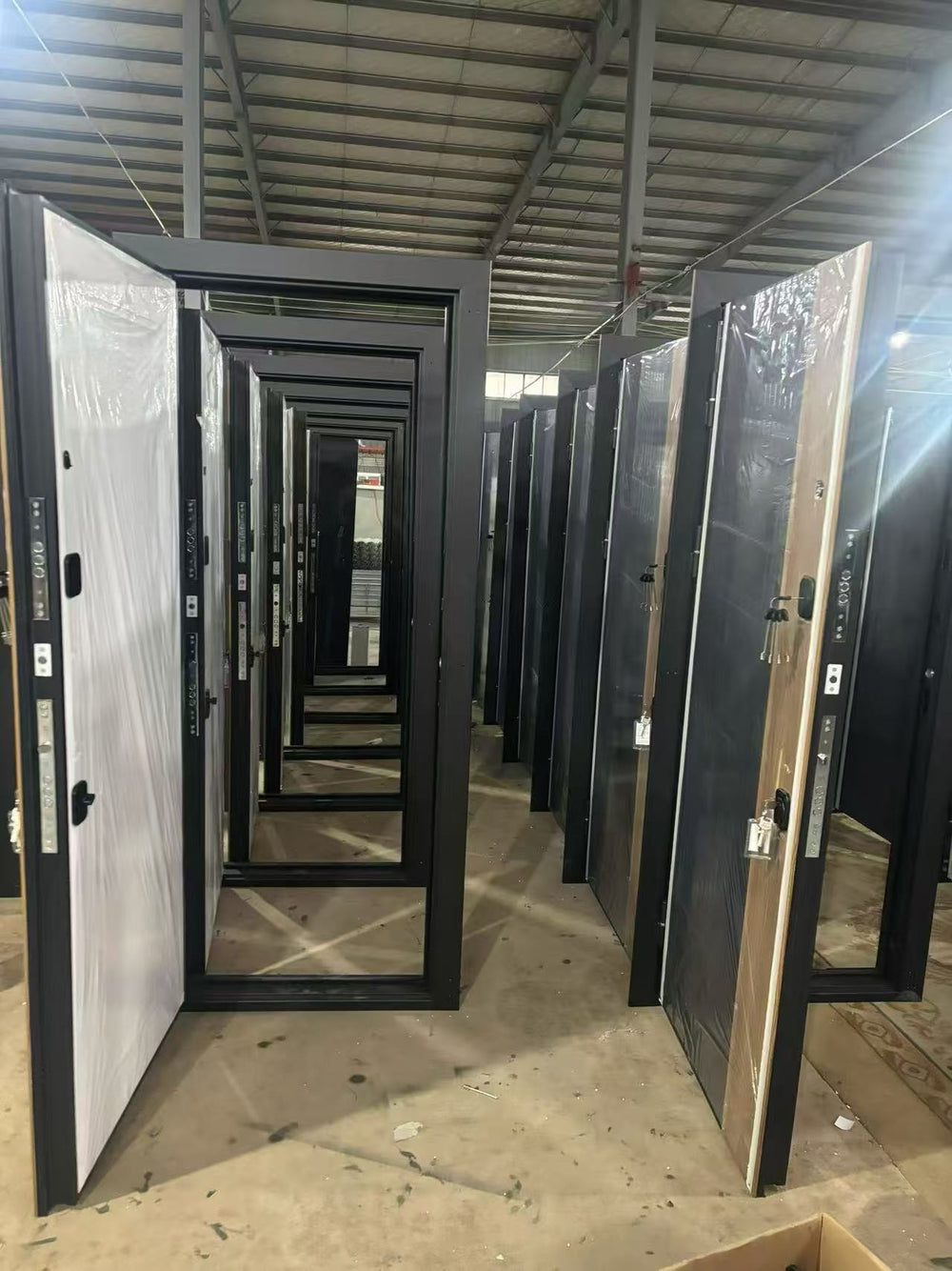 Russian door central asia turkish mdf panel door thermal insulation entrance apartment door export engineering steel security door