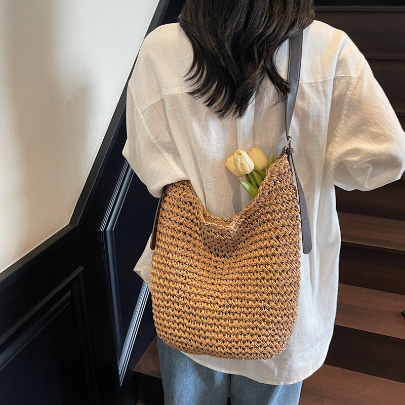 Cross-border pastoral woven tote bag women's 2025 new summer versatile straw woven bag large-capacity messenger bag