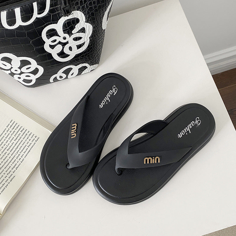 2026 new cross-border hot-selling thong sandals for women - summer outdoor fashion thick-soled flip-flops beach slippers