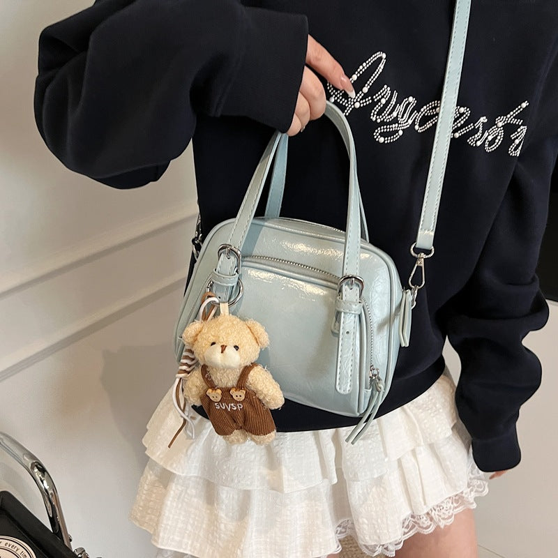 Crossbody bag women's bag 2025 new summer super fire small bag fashion versatile shoulder handbag women's small square bag