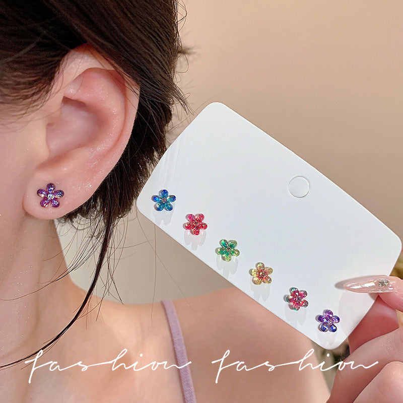 Colorful small flower exquisite ear bone nails for women, suitable for summer earrings, summer dopamine double ear piercing earrings