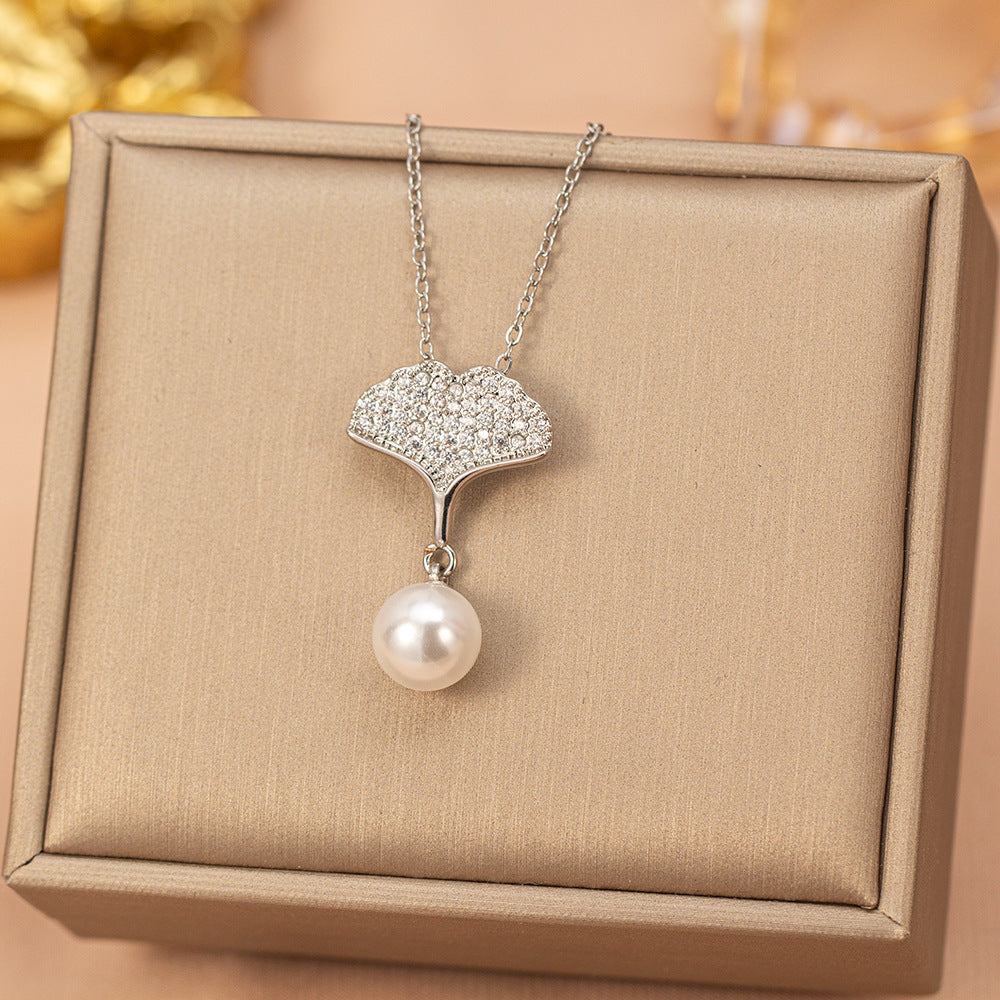 European and american hot-selling fashion zircon pearl necklace for women, lightweight luxury, niche, versatile, elegant, fashionable titanium steel clavicle chain jewelry