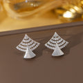 Er-35 silver fan earrings