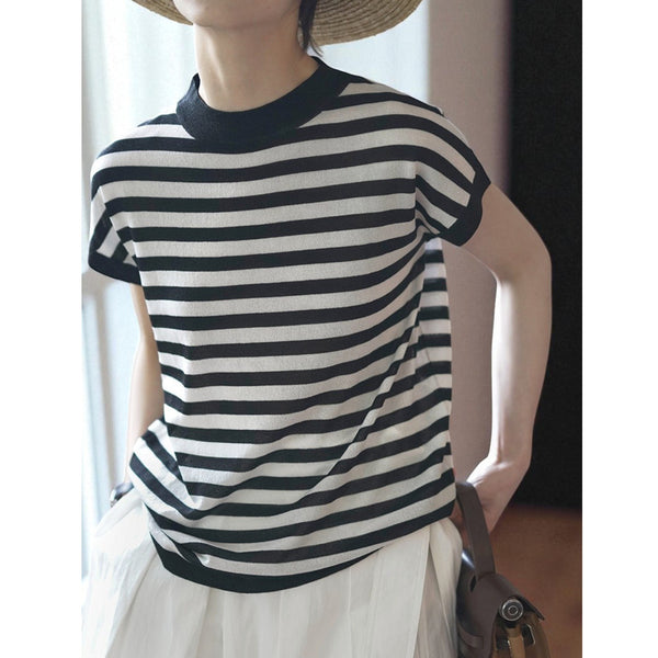 Summer new French sea soul shirt black and white striped short-sleeved women's T-shirt round neck commuter versatile front shoulder top thin