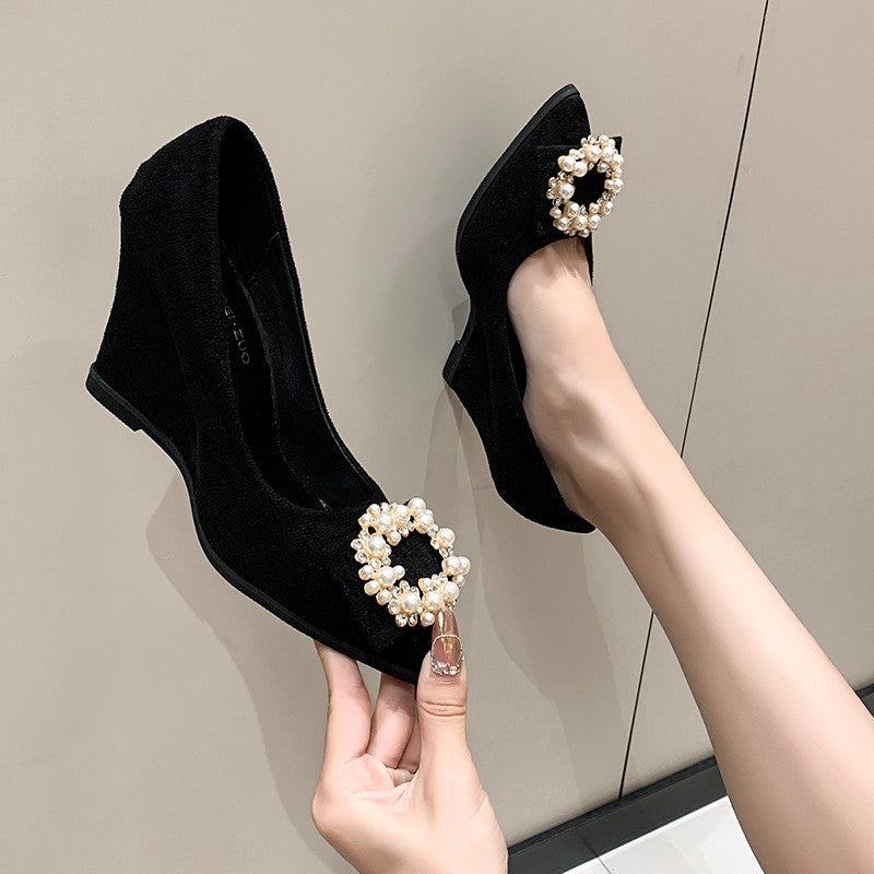 Plus size wedge heel single shoes for women, 2025 spring/autumn new collection, pearl black pointed toe high heels, women's suede fashion shoes