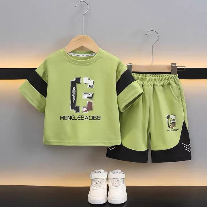Boys' short-sleeve set: new  collection - breathable, cool, and casual two-piece outfit for toddlers and young children. wholesale children's clothing for export