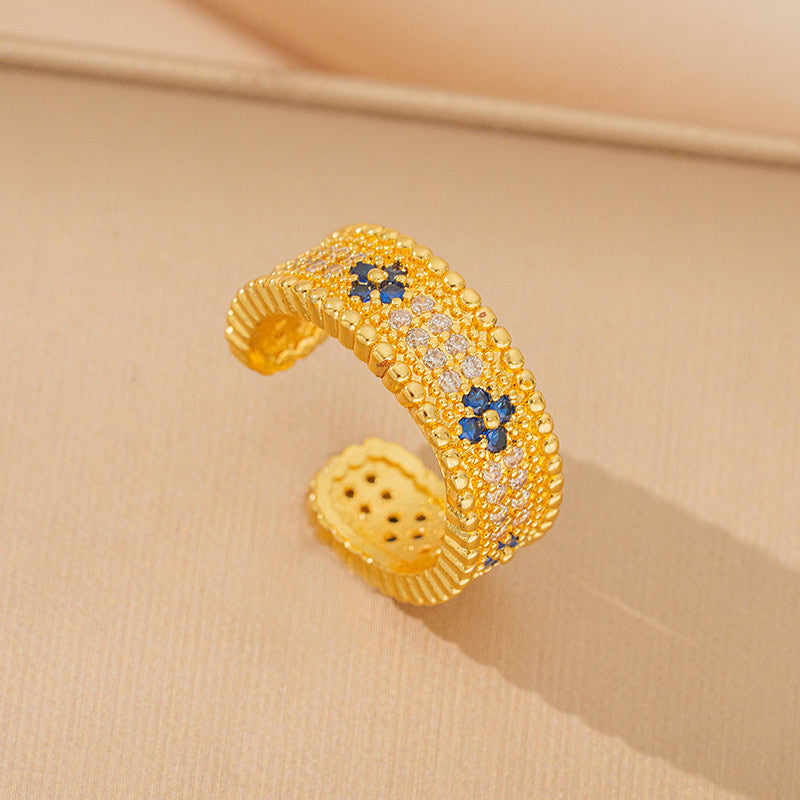 popular zircon-inlaid four-leaf clover necklace, accessible luxury, niche women's summer fashion, non-fading clavicle chain earrings jewelry