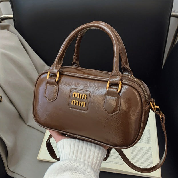 Fashion handbag women's 2025 new small square bag shoulder messenger bag high-end casual versatile pillow bag