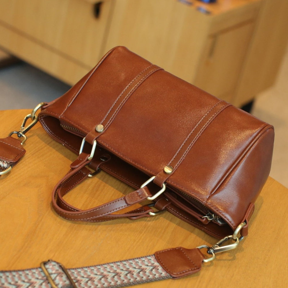 Retro first-layer cowhide women's bag 2025 new genuine leather vegetable tanned leather satchel crossbody bag rubbed color soft leather live broadcast model