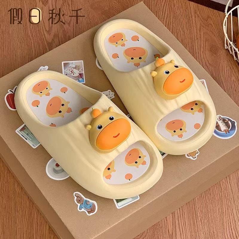 Ready-to-ship cartoon water slippers for women, perfect for summer wear. unique, niche design with soft, non-slip soles, ideal for indoor use. wholesale available