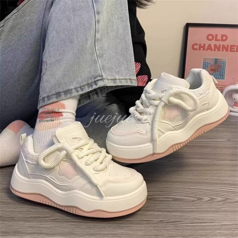 Kids' soft-soled shoes:  spring new arrivals - girls' athletic sneakers for mid-to-large children, anti-slip, fashionable skate shoes, trendy style