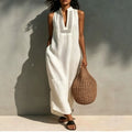 european and american cross-border independent station summer white sleeveless cut outv neck long dress vacation style loosedress