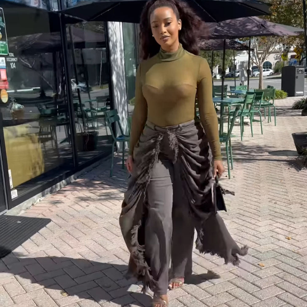 European and american style high-waisted jeans - new women's fashion on : trendy, unique, pleated, distressed, straight-leg jeans