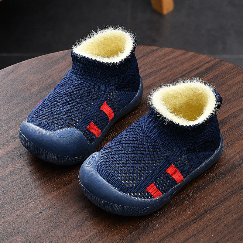 Toddler shoes for baby boys and girls, autumn/winter infant shoes, fleece-lined and thickened, soft-soled cotton shoes for babies and toddlers aged 0-1 to 2 years old