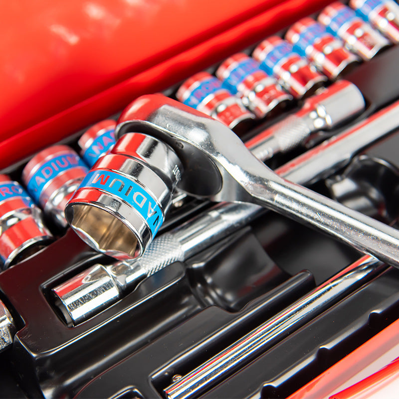 On-board combination tool Multifunctional auto repair tool set Repair sleeve Wrench Ratchet Auto repair toolbox