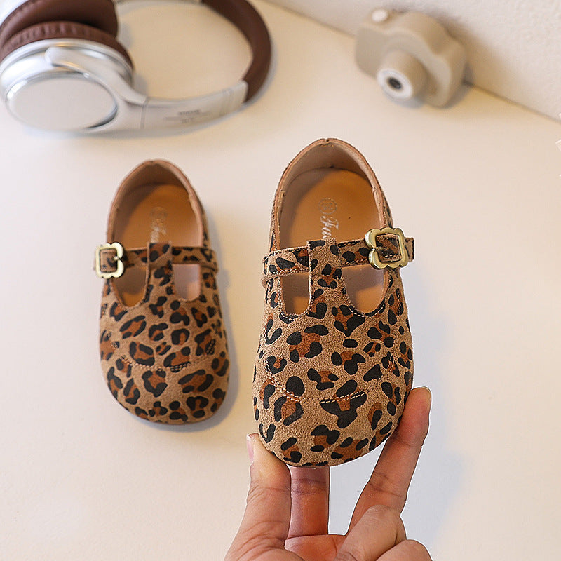 Ready-to-ship adorable cartoon birkenstock-style shoes for little girls, korean fashion princess shoes, soft-soled moccasins, cloth shoes, baby flats