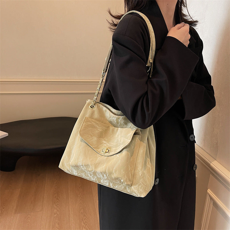 Retro large-capacity bag, new women's bag, popular versatile casual shoulder bag, simple college student tote bag