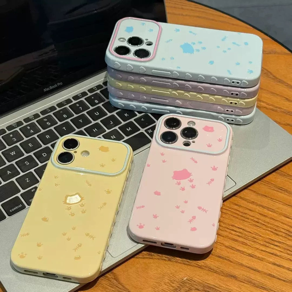 Color-blocked, minimalist cat paw print scattered with fishbone design, suitable for apple iphone 17, fresh phone case, iphone 18 soft case, iphone 16