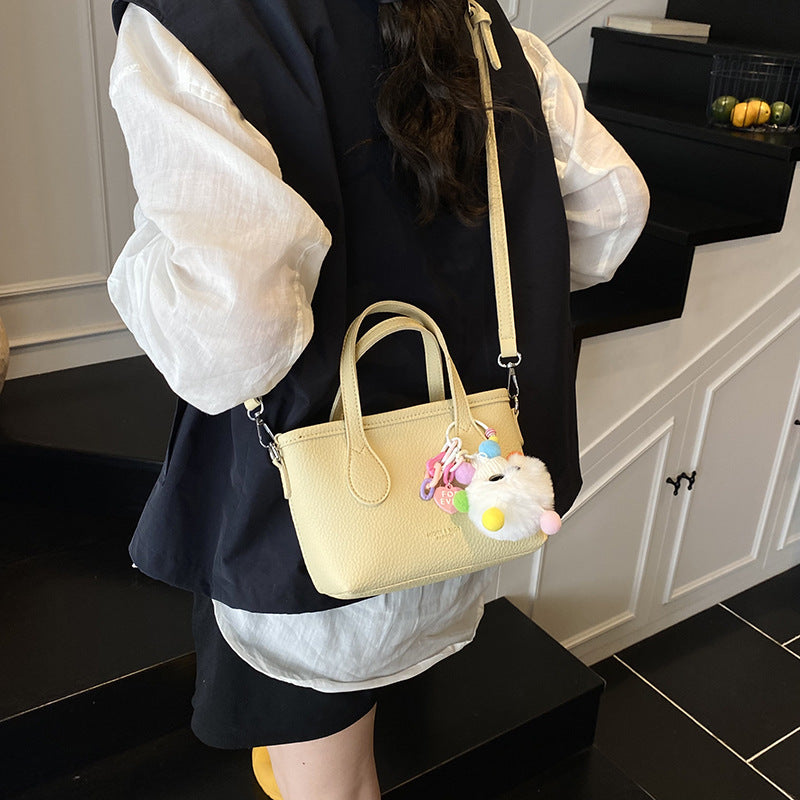Foreign-style high-end sense portable bucket bag women's 2025 new casual simple messenger bag commuter shoulder bag