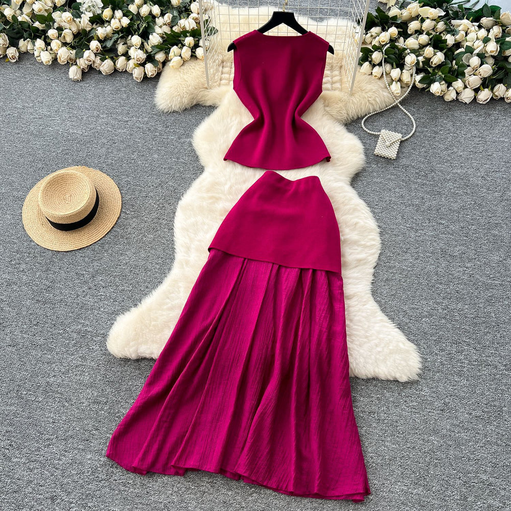 Elegant two-piece summer outfit: high-end sleeveless knit top & high-waisted bodycon midi skirt set