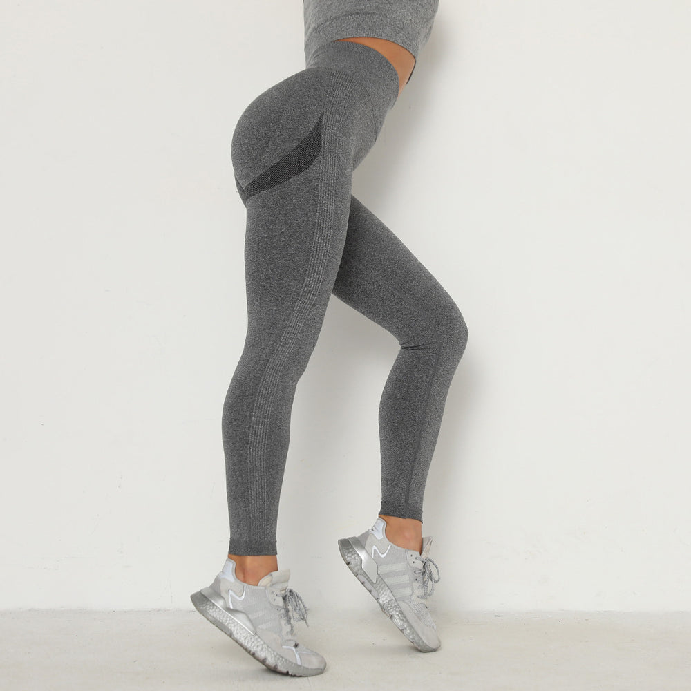 Customizable seamless knit butt-lifting yoga pants for women - perfect for running, fitness, and more. oem/odm available