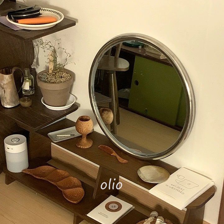 Ins blogger's same style makeup mirror bathroom mirror stainless steel bathroom dressing mirror b&b decorative wall hanging round mirror