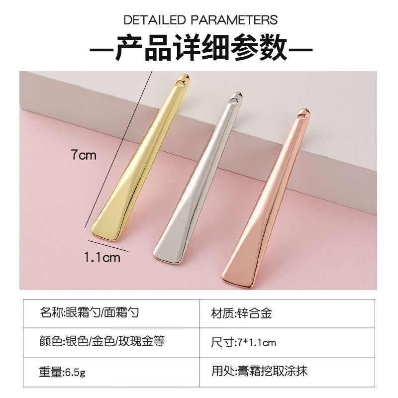 Ready-to-ship wholesale cosmetic applicators: essence, face cream, and eye cream spatulas. minimalist-style small spoons for powder and cream foundation