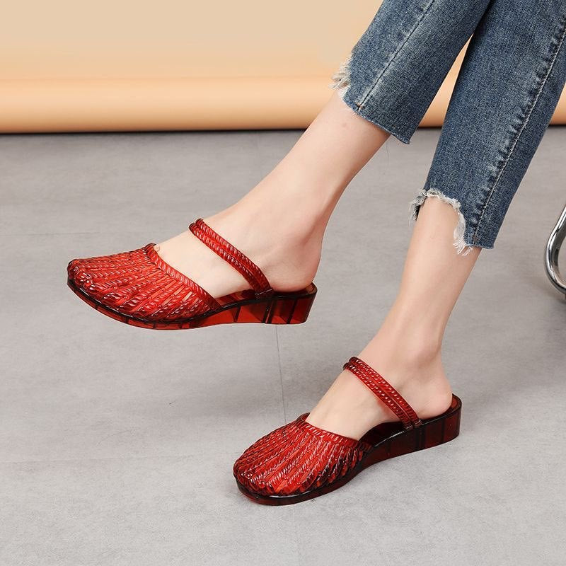 Summer sandals for women, crystal embellished, versatile two-way design, pointed toe, closed-toe, square heel, fashionable, non-slip, outdoor, transparent