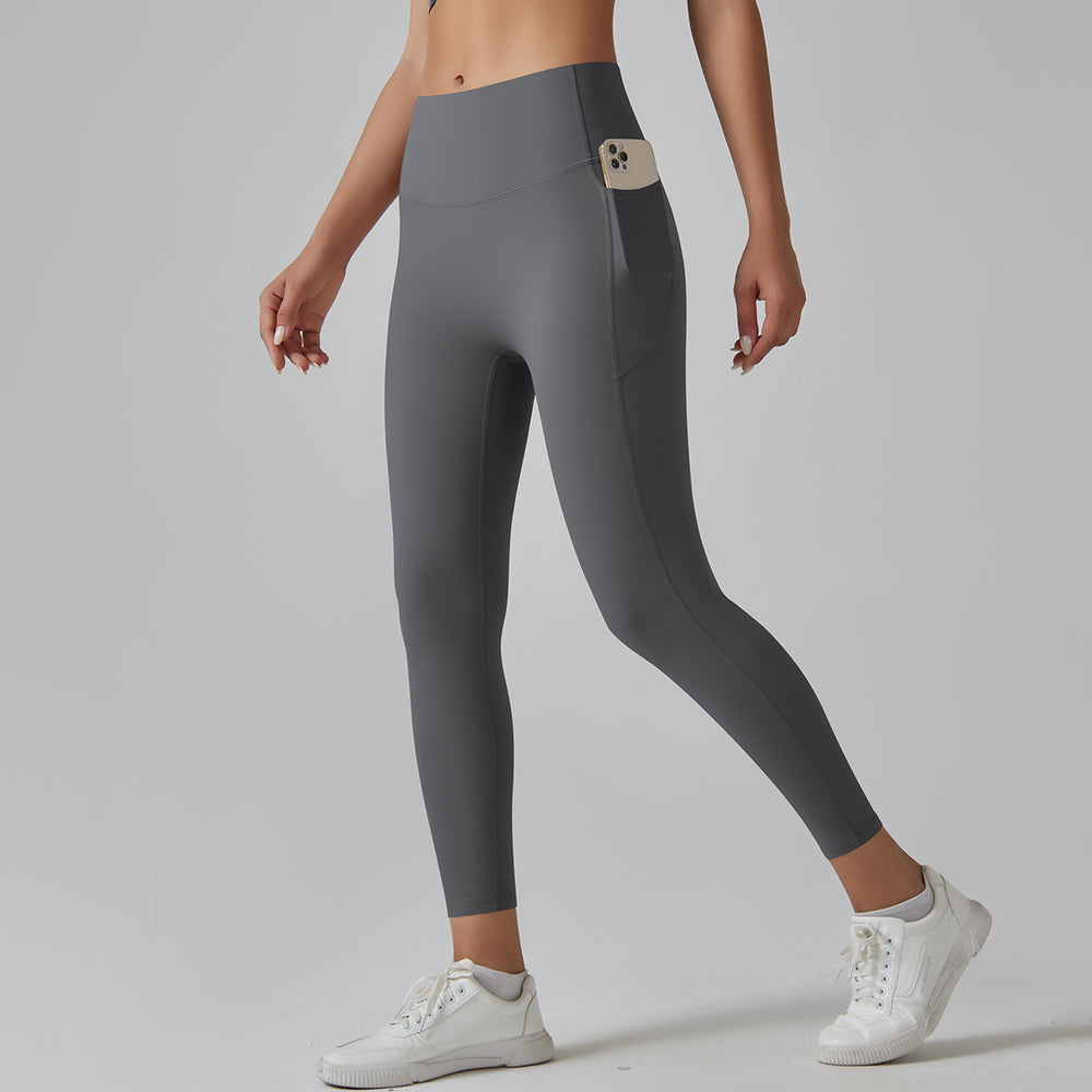 High-waisted, barely-there yoga pants for women. seamless, quick-drying, compression leggings with pockets, perfect for running, fitness, and sculpting your figure. brushed fabric for extra comfort. ideal for yoga and other workouts