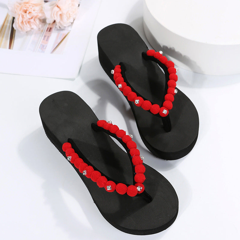 Spring/summer new roman style wedge flip-flops with rhinestone and pom-pom detail, ready-to-wear sandals, dropshipping available