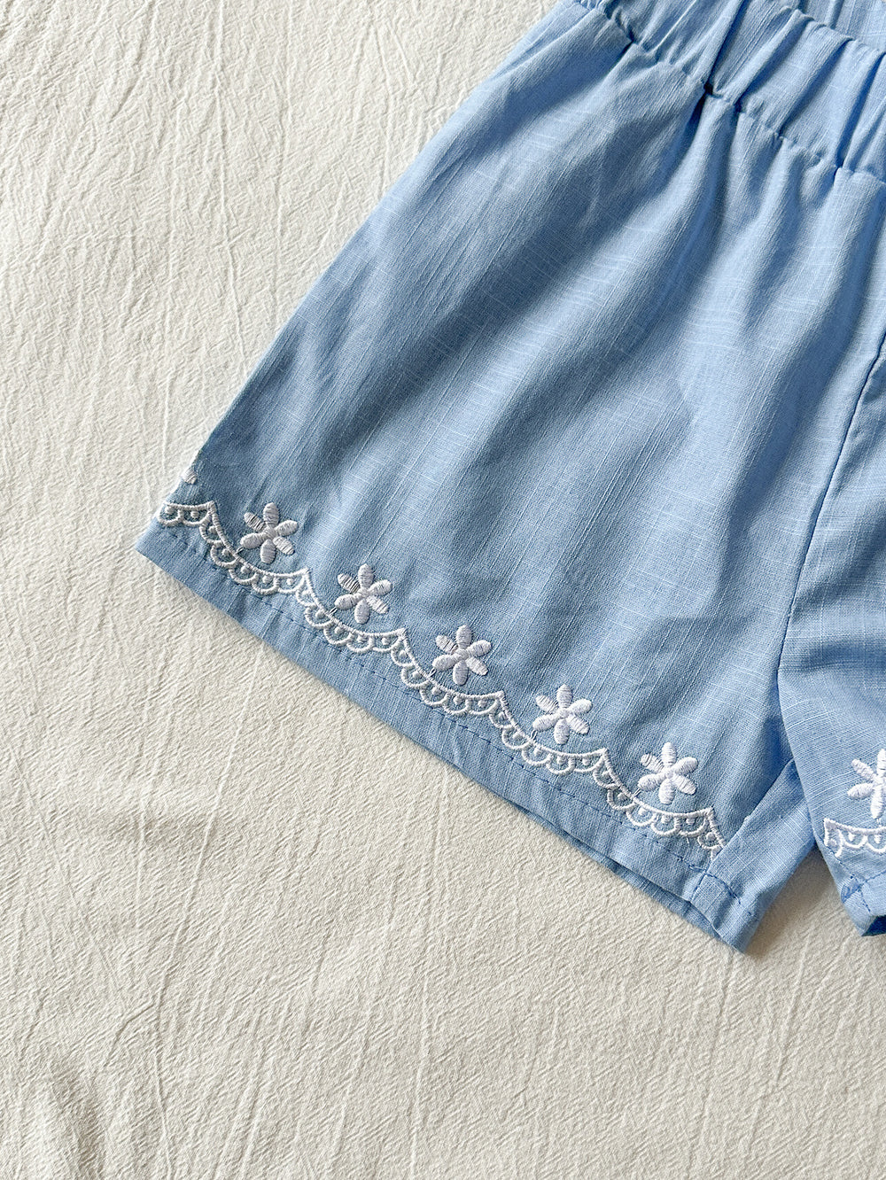 hot-selling cross-border girls' ruffle sleeve babydoll top + lace embroidered shorts two-piece set
