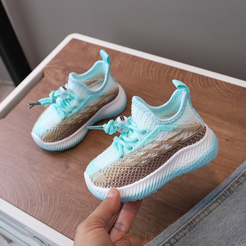 Clearance: kids' yeezy sneakers, boys' athletic shoes, breathable mesh shoes, flyknit girls' casual shoes, soft-soled baby shoes