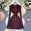 French retro chic: high-end, fashionable, notched collar, long sleeve, metal buckle, cinched waist, slimming, elegant knit dress