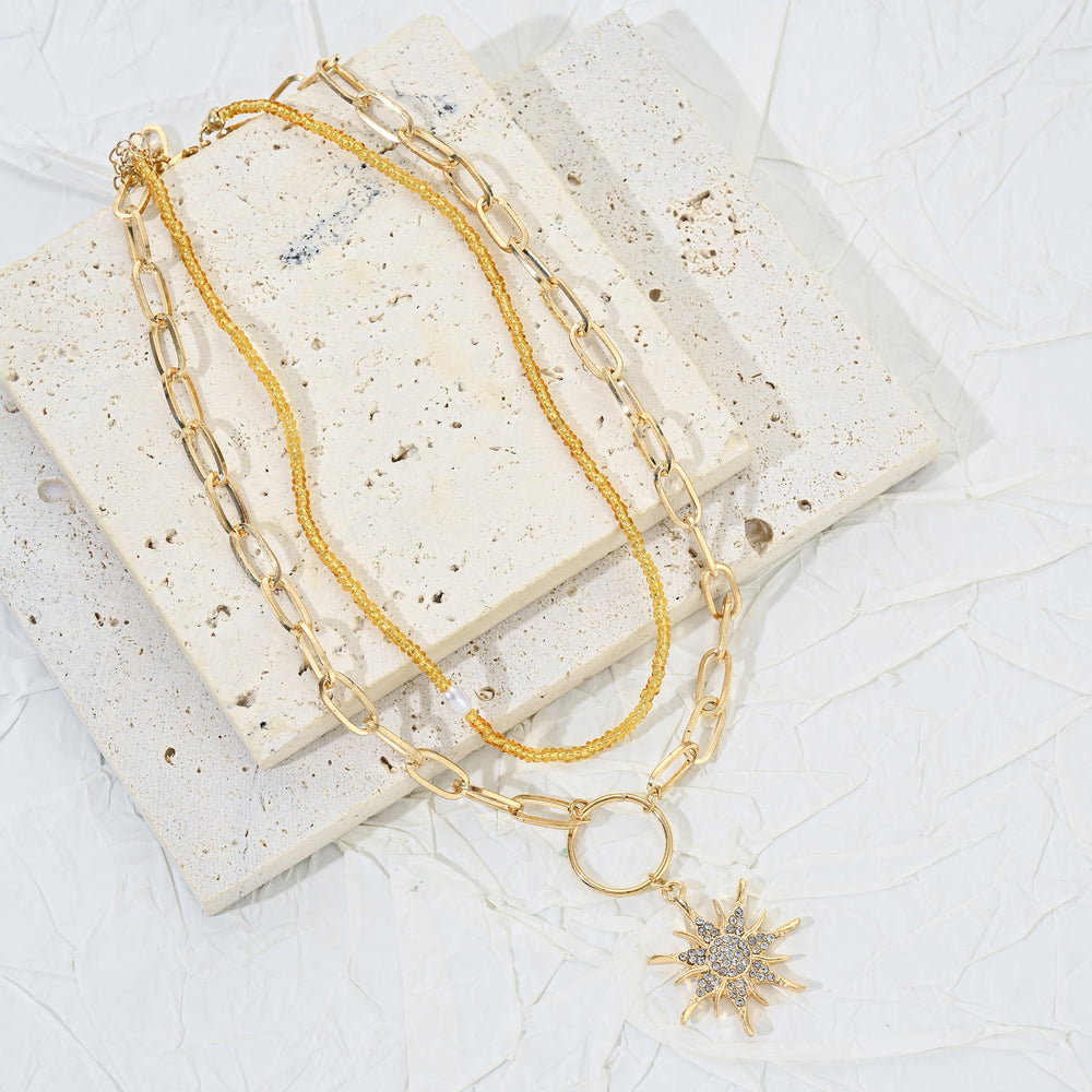 European and american cross-border sunflower pendant necklace - women's light luxury, high-end, diamond-studded geometric sweet & cool beaded choker necklace wholesale