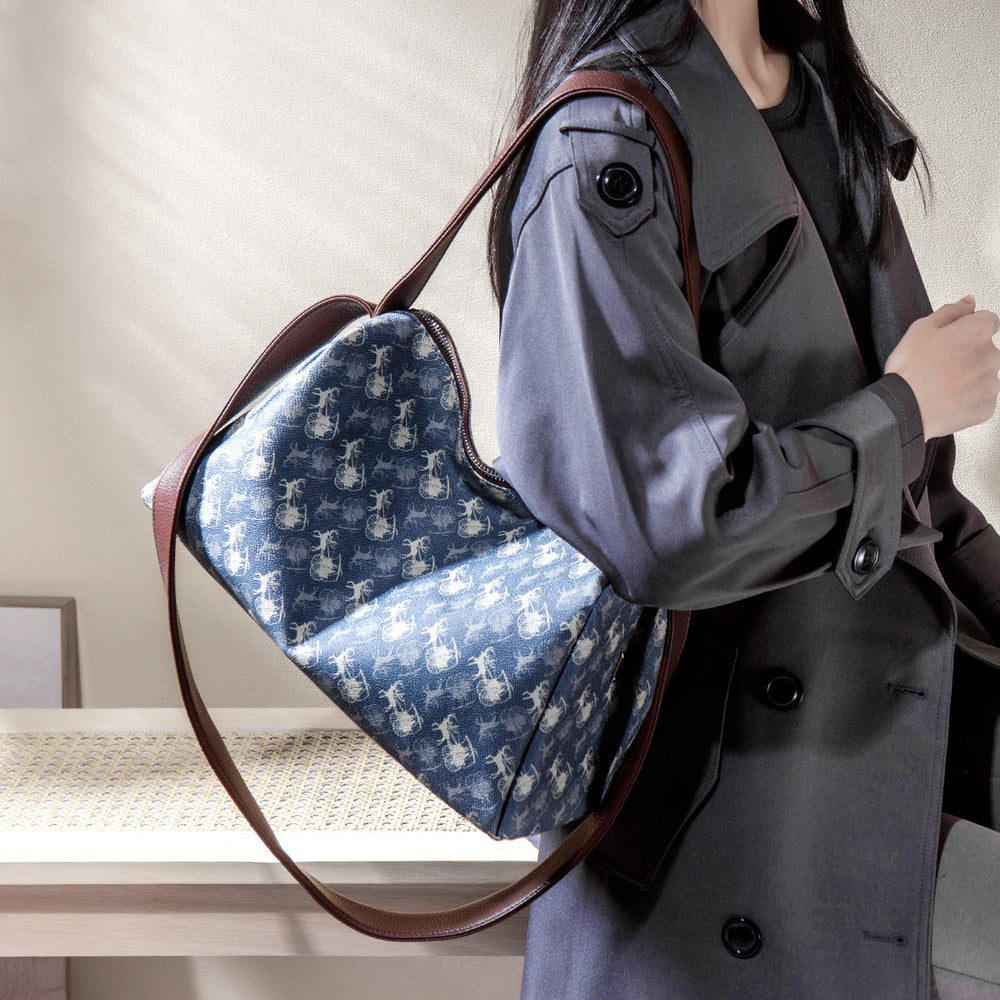 Printed large capacity tote bag for women, 2025 winter new arrival, premium quality, niche design, commuter shoulder & crossbody bag