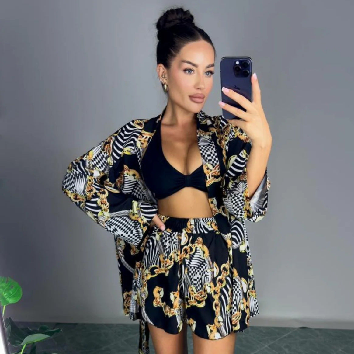 Cross-border European and American new women's clothing cardigan printed shirt women's casual shorts set  fashion two-piece set