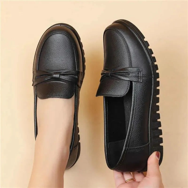 Spring women's shoes in stocklow anklepure color round toe loafers live broadcast on behalf of ladieswear shoes waterproof doudou shoes soft leather shoes