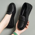 Comfortable leather shoes for middle-aged and elderly women - soft sole, flat, wear-resistant, waterproof, spring/autumn style - grandma shoes