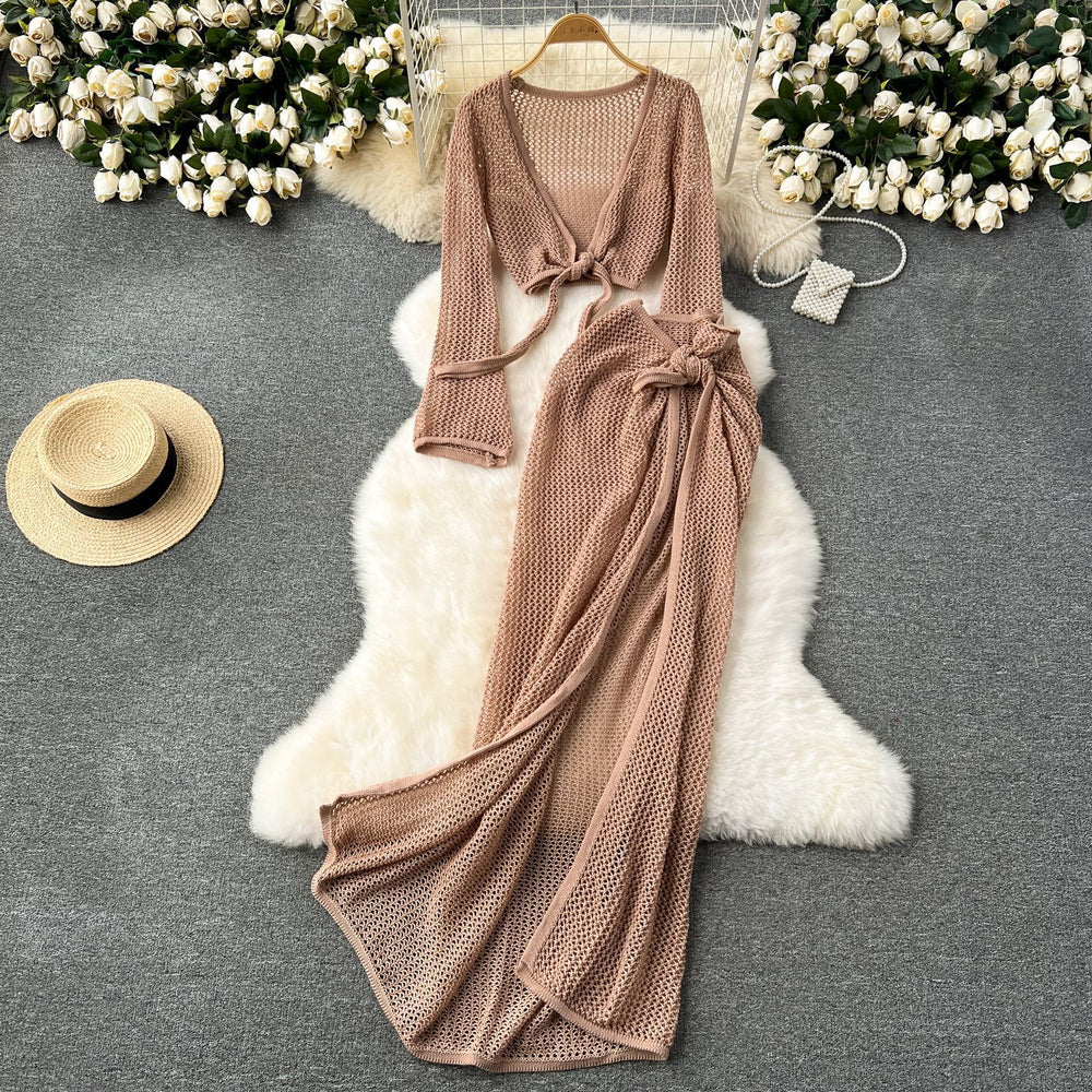 Beach vacation style suit female niche style popular tie back waist long sleevesknitting shirt cut out skirt suit