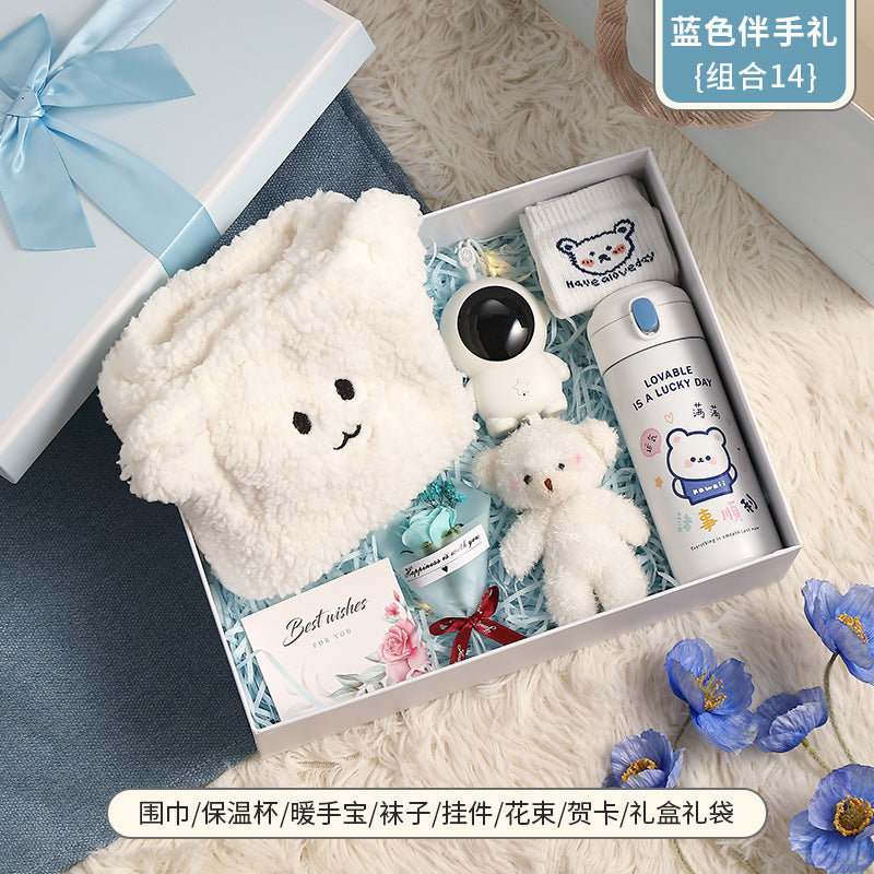 Practical birthday gifts for girls, girlfriends, children, classmates, teachers, creative warm gift box set for Christmas