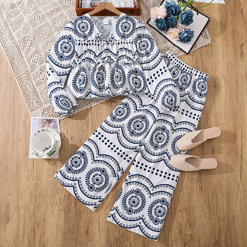 European and american girls' outfit set,  autumn new arrival, cross-border  fashion, printed v-neck long sleeve top and wide-leg pants