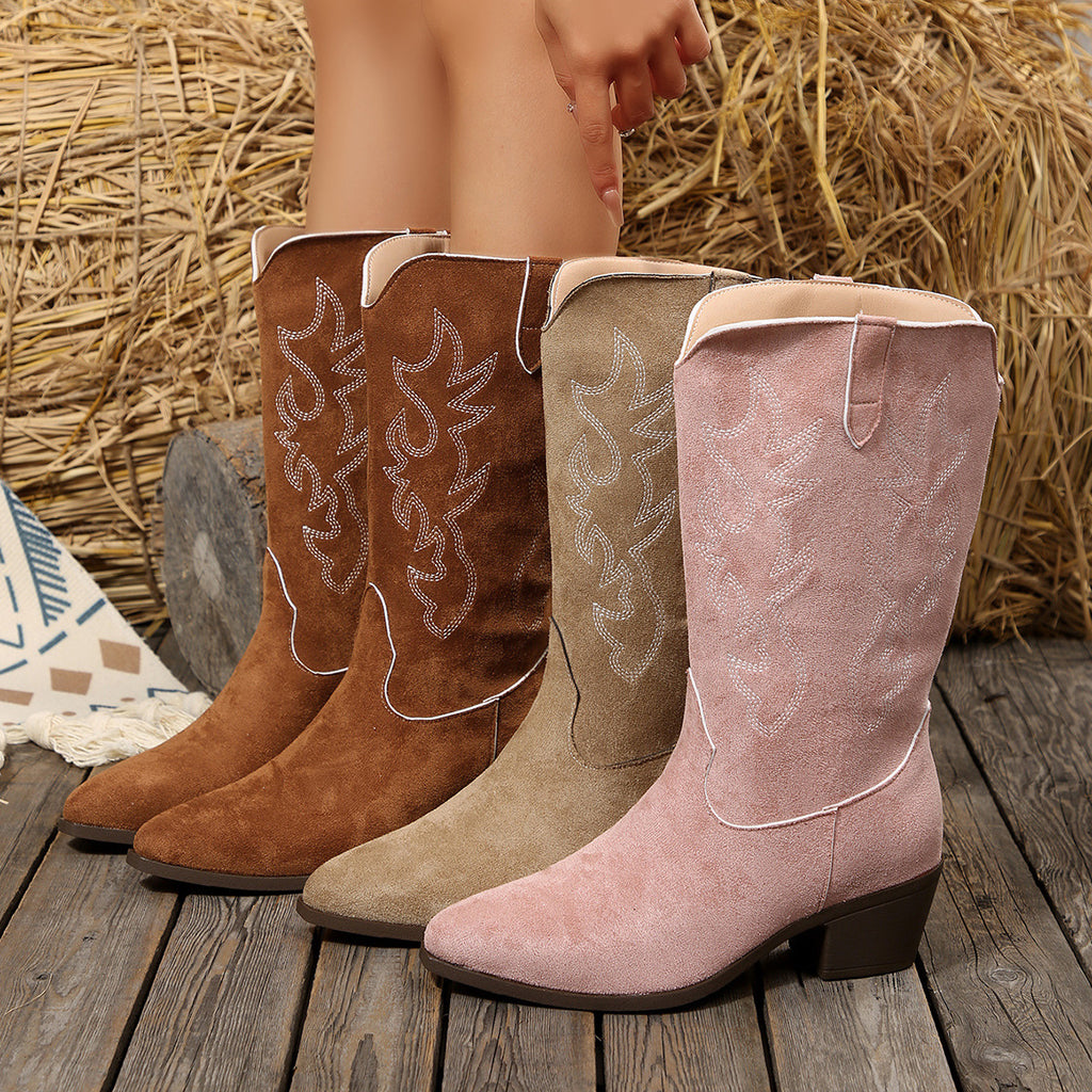 Foreign trade large size autumn and winter  pointed thick heel women's boots British style embroidery suede knight boots medium tube