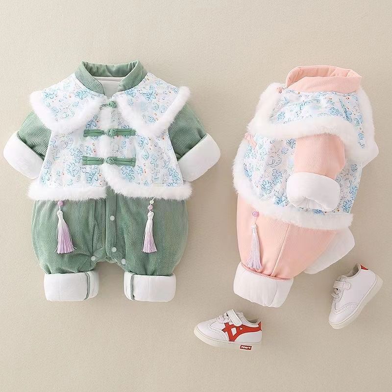 Infant and toddler winter clothing, new year's outfits, thickened onesies, newborn baby rompers for both boys and girls, 100-day celebration and first birthday banquet attire, chinese-style traditional clothing